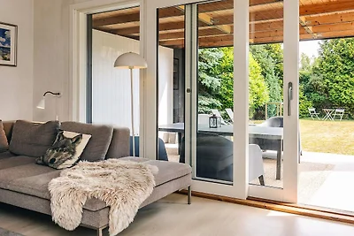 Schönes Ferienhaus in Meeresnähe in...