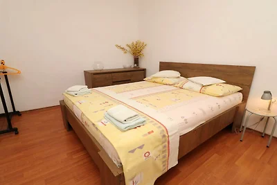 Apartments Karbuni By The Sea - Two Bedroom A...
