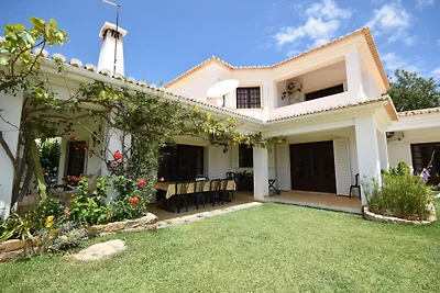 Villa di lusso a Ferreiras con piscina...