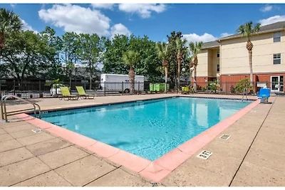 1 Queensize Bed | Niet-roken, Keuken,...