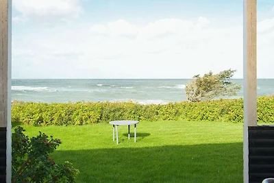 6 Personen Ferienhaus in Gilleleje-By Traum