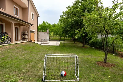 Herrliche Villa in Vižinada mit Whirlpool
