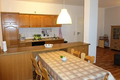 Geräumige Ferienwohnung mit Terrasse in Klütz