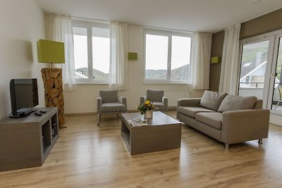 Moderne Wohnung mit Geschirrspüler, in der...