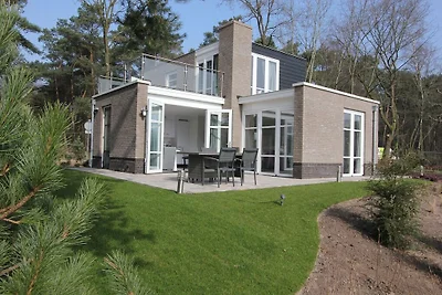 Schöne Villa auf der Veluwe