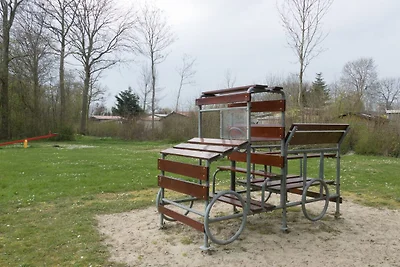 Ferienhaus für zwei Personen für 8 in...