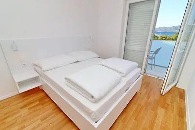 Villa E & D - Four Bedroom Villa with Pool an...