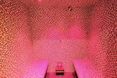 Chalet in Les Gets mit Pool und Hammam