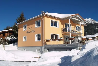 Ferienwohnung in Grän mit Schwimmbecken