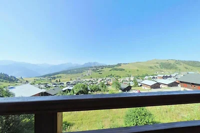 Ferienwohnung in Beaufortain mit Bergblick