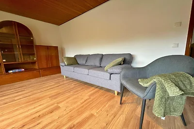 Ferienhaus in Birresborn mit Balkon