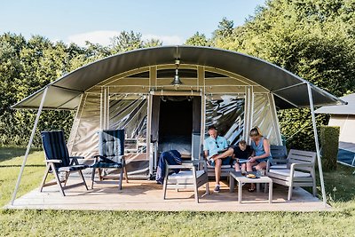 Leuke tentlodge op een vakantiepark