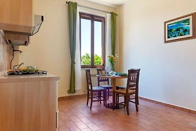 Appartamento con piscina, giardino, BBQ e...
