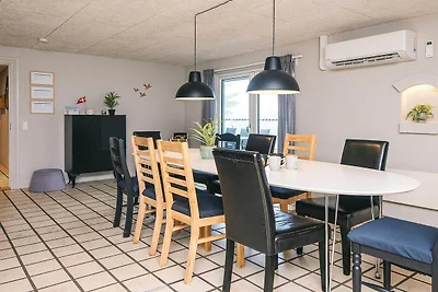 12 Persone case ad Oksbøl