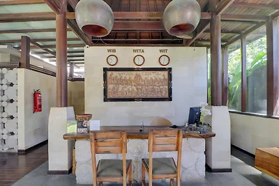 Villa di lusso 3BR a Jimbaran Bali