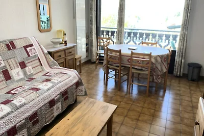 Appartement in Les Carroz met uitzicht op de...