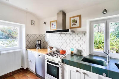 Haus auf der Insel Queffen mit Garten und...