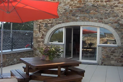 Ferienhaus in Libin mit Terrasse