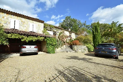 Idyllische Villa in Fayence mit privatem Pool