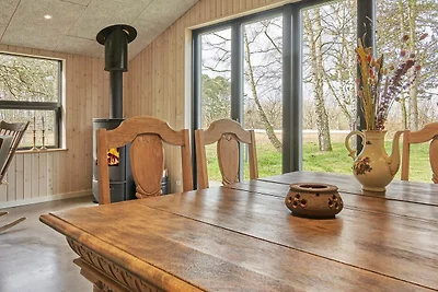 4 Personen Ferienhaus in Rønne