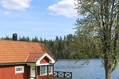 4 Sterne Ferienhaus in STENSJÖN