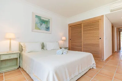 Appartement in Quarteira met zwembad