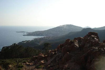 Ferienwohnung in Agay mit Schwimmbecken