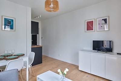 Neue Wohnung Boulogne gegenüber „Les...