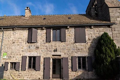 Charmantes Gîte in Frankreich mit Pool