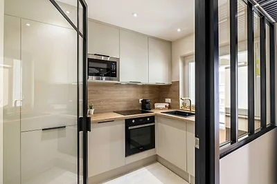 Haussmann appartement - balkon op het zuiden...