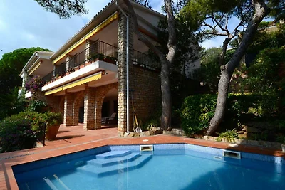 Villa per nove persone vicino a Sa Tuna