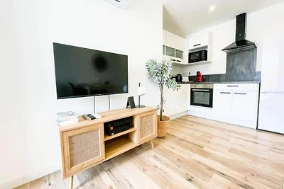 Der helle T2 im Hyper-Center-Fußgängerbereich