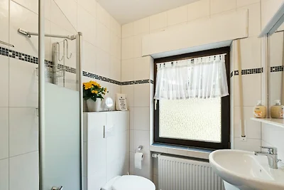 Idyllischer Bungalow in Feusdorf mit...