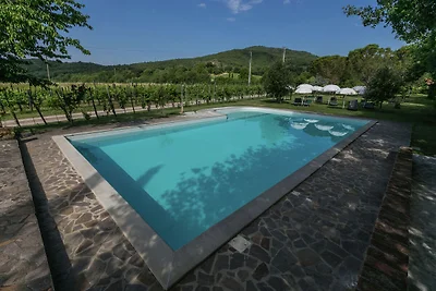 Autentico agriturismo con piscina