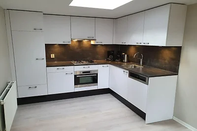 6-Personen-Komfortbungalow mit Sauna.