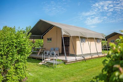 Leuke tent lodge met keuken, op 10 km.