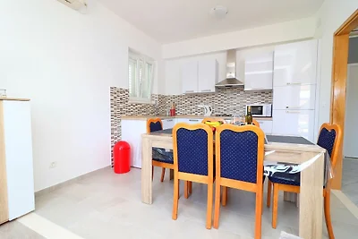 2-Zimmer-Wohnung mit Terrasse