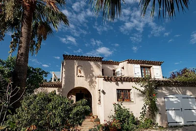 Villa in Vence mit Schwimmbecken