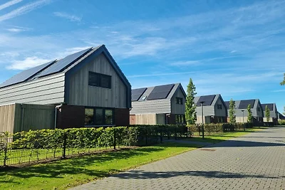 Wasservilla in Balk mit eigenem Steg