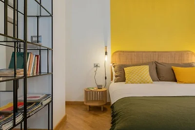 Wohnung in Torino mit Balkon und Parken