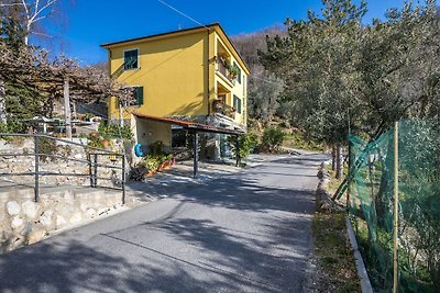 Idyllisches Ferienhaus in Erli mit Balkon