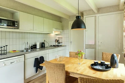 Vakantiehuis in Zonnemaire bij Meer & Strand