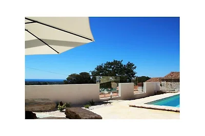 Ferienhaus in Kastelir mit Schwimmbecken