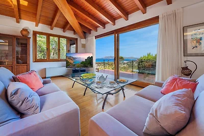 Villa mit 5 Schlafzimmern, Puerto Pollença