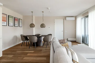 Apartment with Scheveningen harbor view