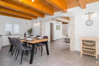 Villa Prestige Azinetti with Pool - Three bed...