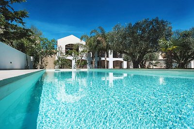 Modernes Ferienhaus in Marsala mit Pool