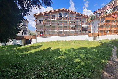 Apartment mit Balkon und Bergblick