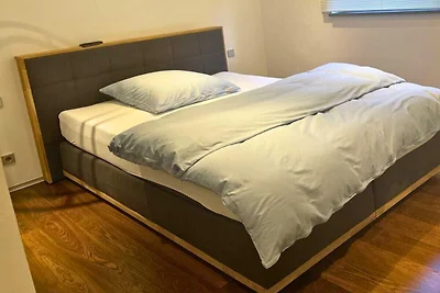 Ferienwohnung mit Bar, Freizeitraum in...
