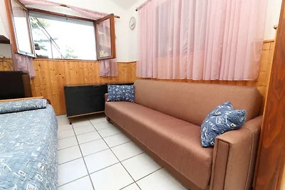 Holiday House Danica - Two Bedroom Holiday Ho...